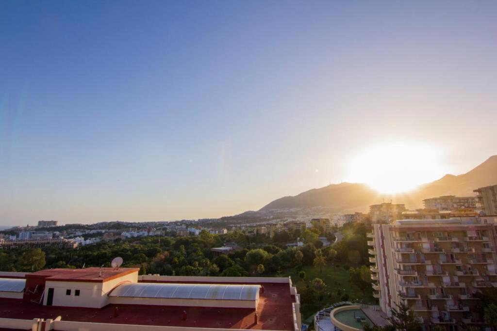 Benalmadena Estudio Jjupiter 250 M Del Mar Con Vistas Al Mar Piscinas Eksteriør bilde